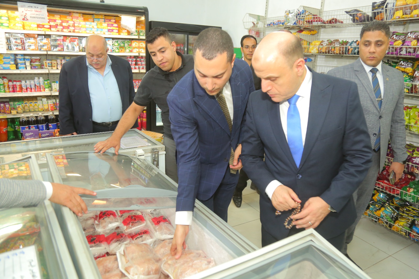 محافظ كفر الشيخ يتفقد ماركت غرب عاصمة المحافظة محافظ كفر الشيخ يتفقد ماركت غرب عاصمة المحافظة