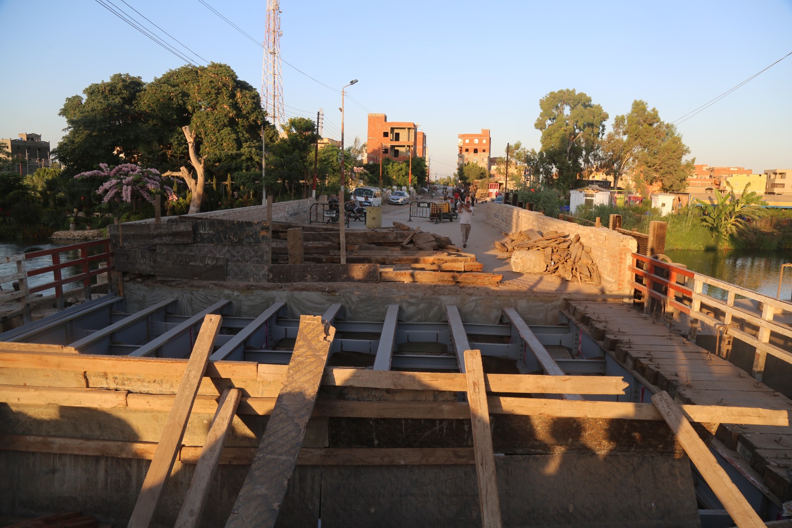 أعمال اصلاح كوبري الهويس