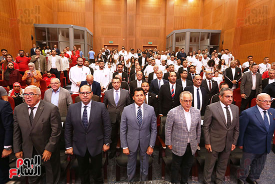 مؤتمر الإعلان عن الزي الرسمي للبعثة الأولمبية والبارلمبية المصرية في باريس (15)