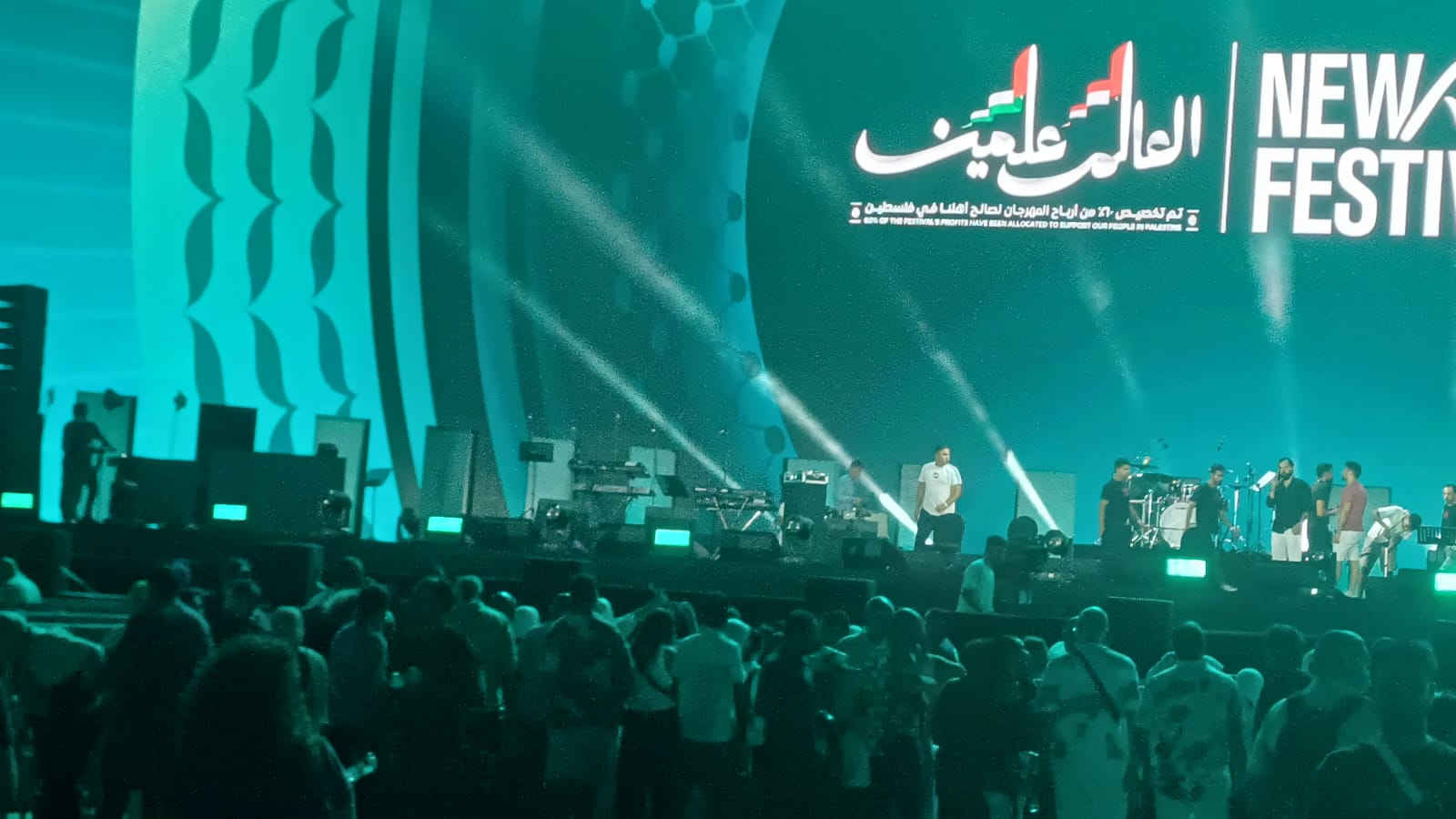 مسرح يو أرينا يستعد لاستقبال حفل كاسيت 90 بمهرجان العلمين الجديدة (4)