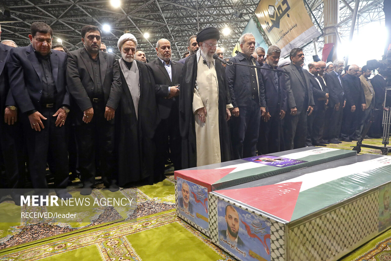 صلاة الجنازة فى ايران