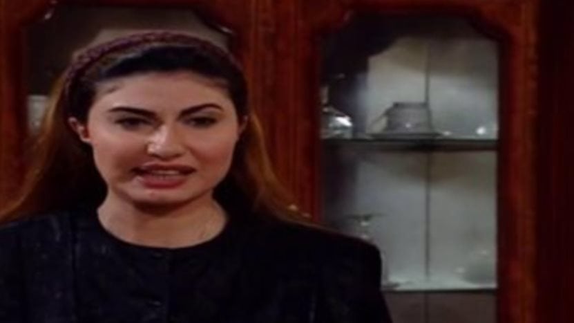 الفنانة جميلة عزيز