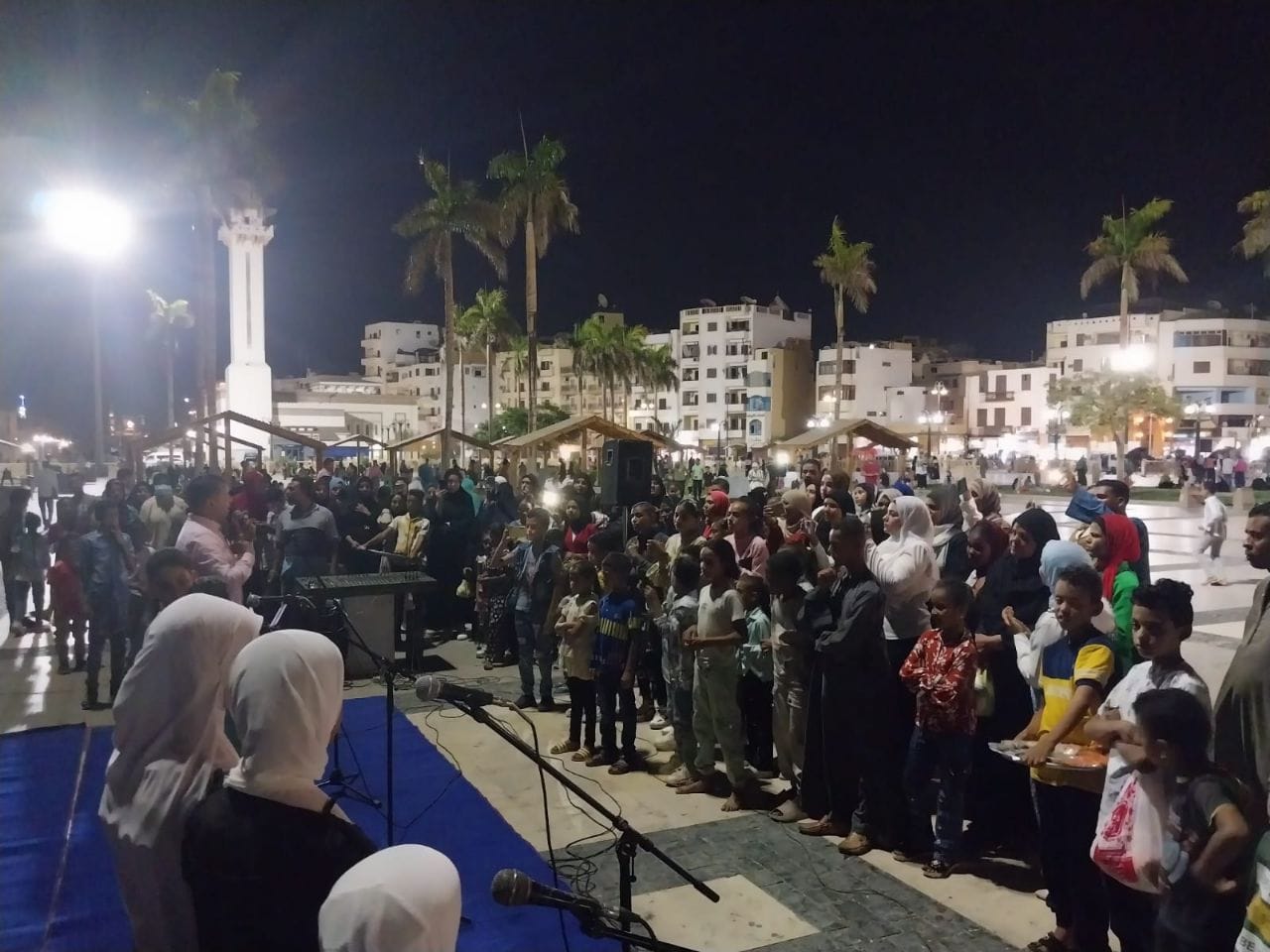 أنشطة لدعم الأطفال في ميادين الأقصر خلال الإجازة الصيفية أنشطة لدعم الأطفال في ميادين الأقصر خلال الإجازة الصيفية