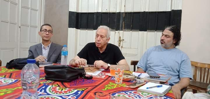 أثناء مناقشة رواية سرارا عمر افندي أثناء مناقشة رواية سرارا عمر افندي