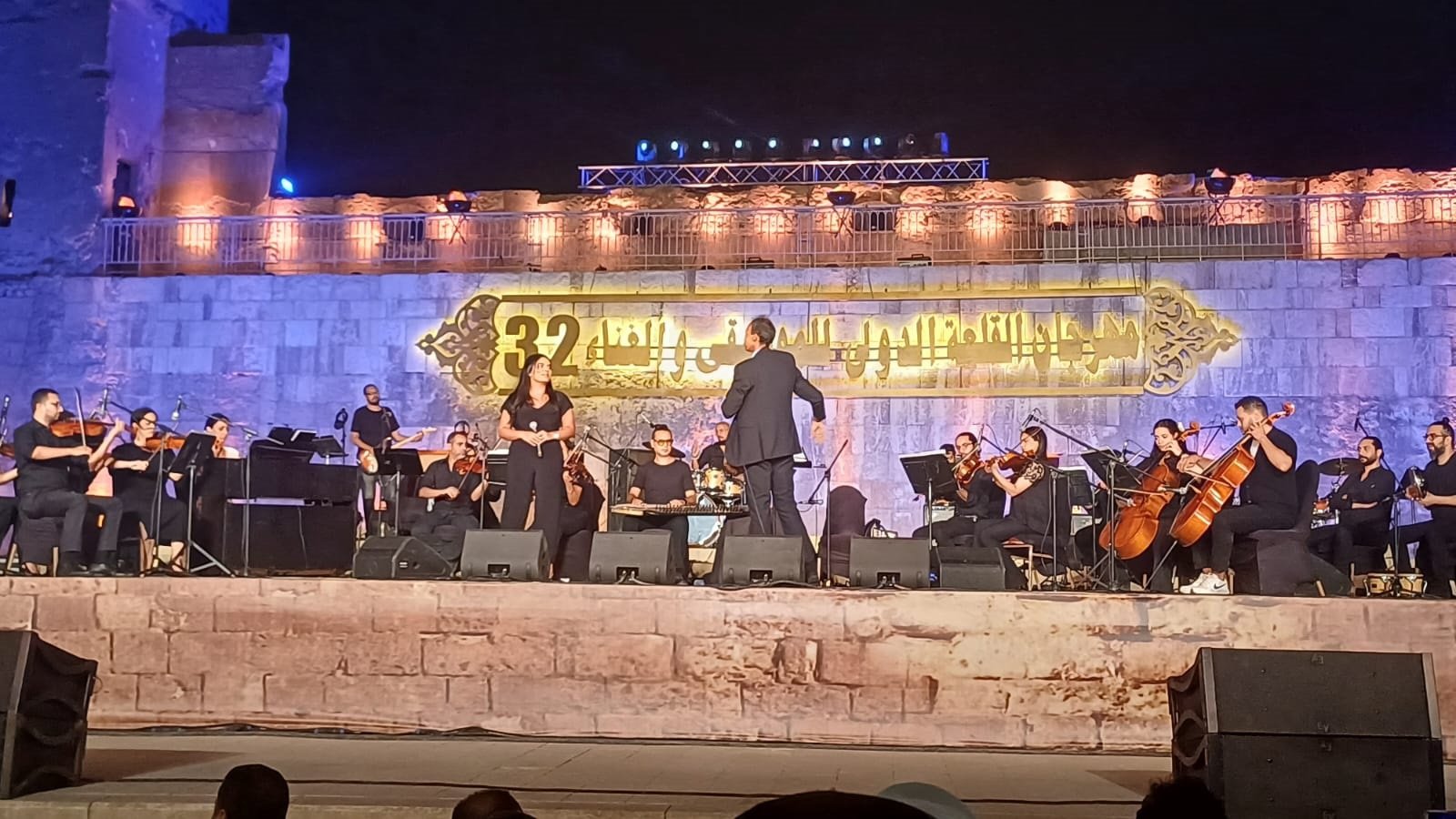 A singing talent sings “Tariqi” for Sherine in the Cairo Symphony Orchestra at the Citadel Festival (3)