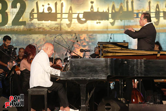 Omar Khairat concert