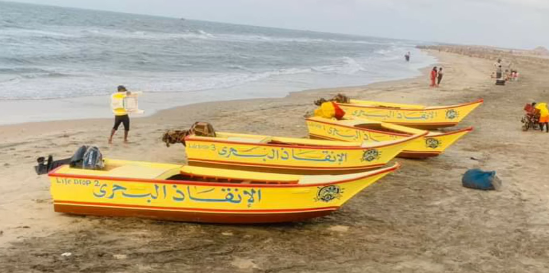 قوارب الإنقاذ النهرية تستعد لإنقاذ ضحايا الغرق قوارب الإنقاذ النهرية تستعد لإنقاذ ضحايا الغرق
