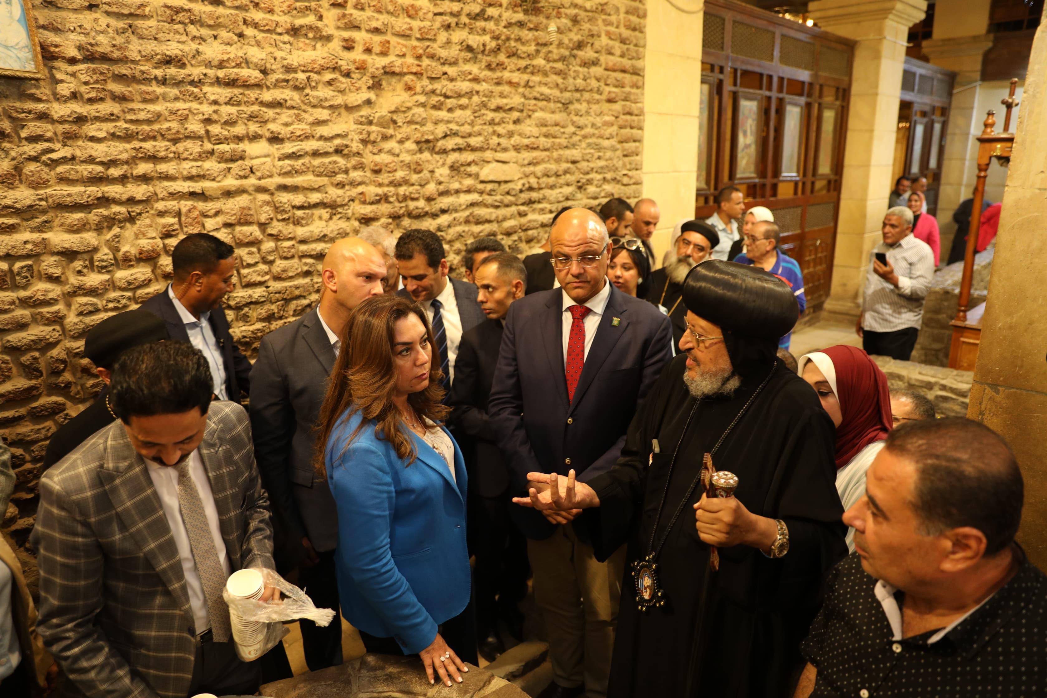 جولة وزير التنمية المحلية ومحافظ القليوبية جولة وزير التنمية المحلية ومحافظ القليوبية