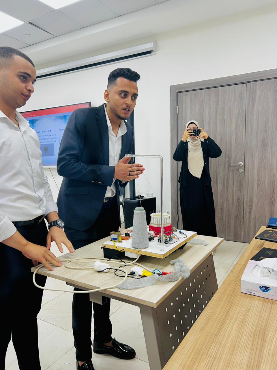 مشروع التخرج في جامعة سمنود التكنولوجية (2)