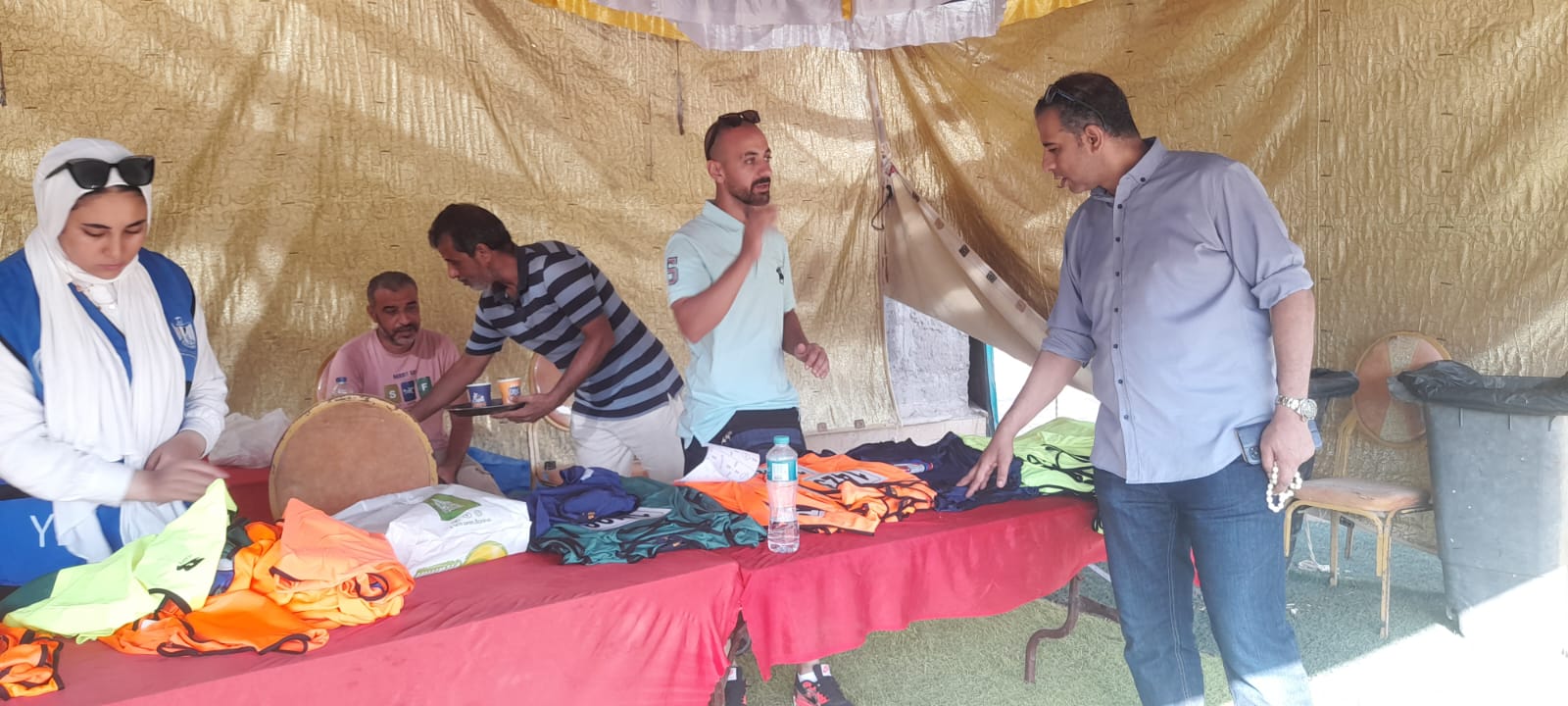 منطقة توصيل التيشيرتات منطقة توصيل التيشيرتات