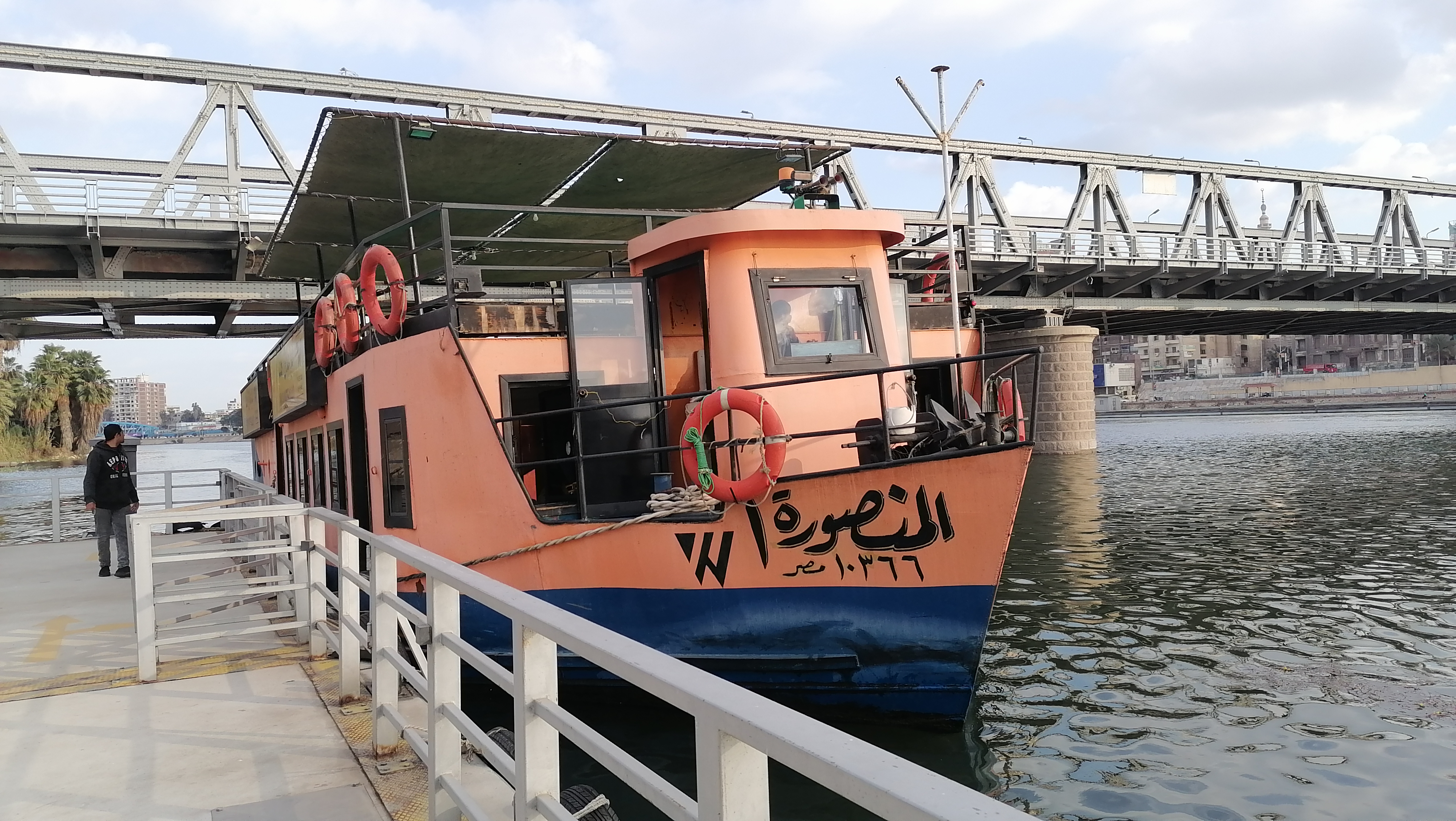 باص نهري في المنصورة