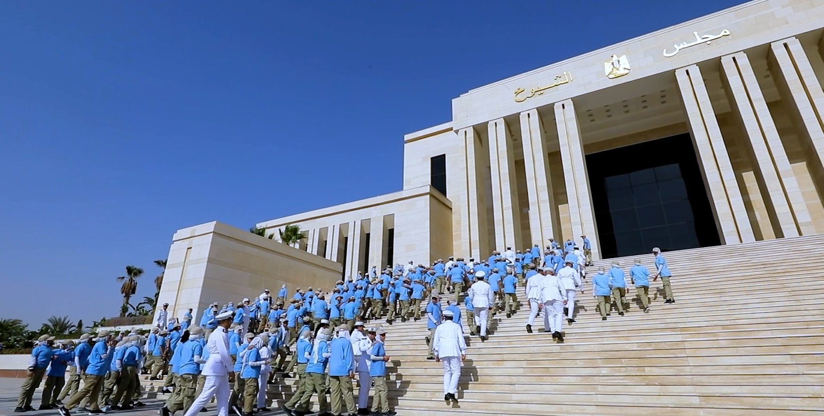 زيارة الطلاب لمقر مجلس الشيوخ فى العاصمة الادارية