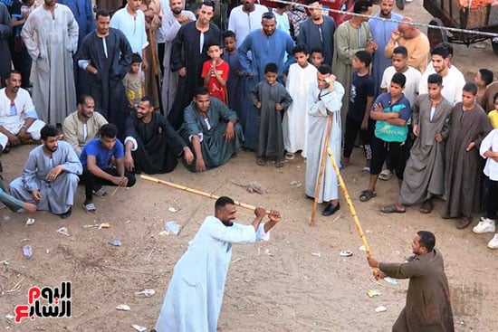 حلقات لعبة التحطيب في احتفالات المولد النبوى الشريف بقرى الأقصر