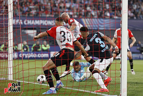 Feyenoord Rotterdam vs Bayer Leverkusen match