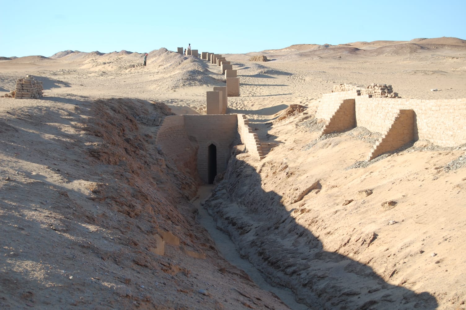 اقدم ممرات نقل المياه بالوادى الجديد