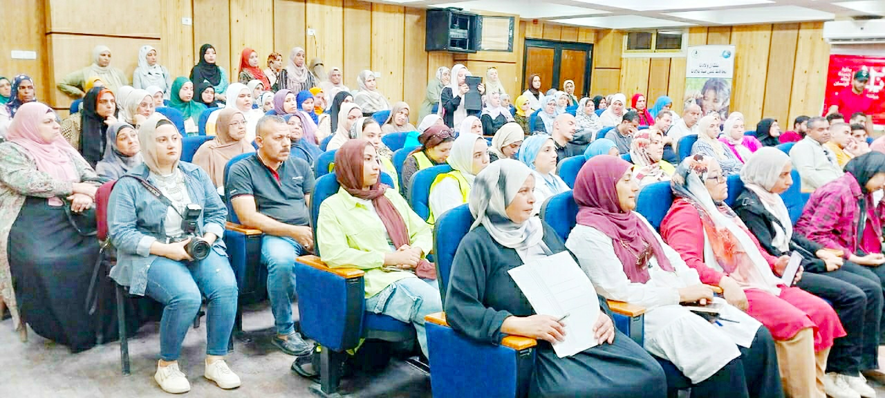 جزء من فعاليات الندوة جزء من فعاليات الندوة