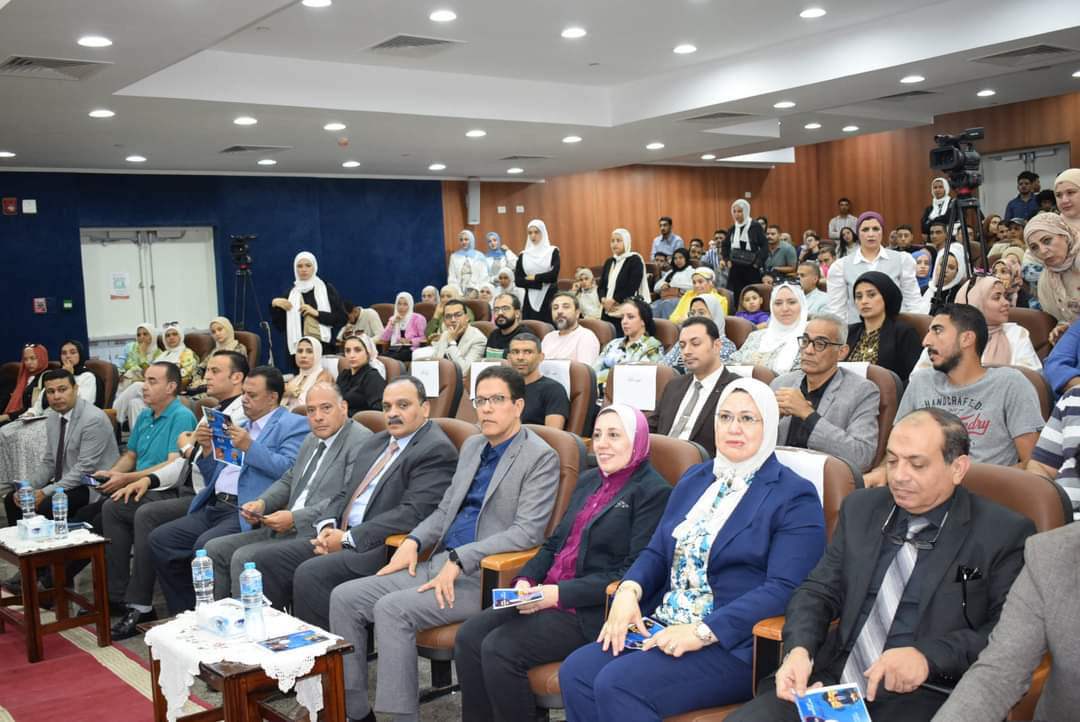 رئيس جامعة بنها يشهد الحفل رئيس جامعة بنها يشهد الحفل