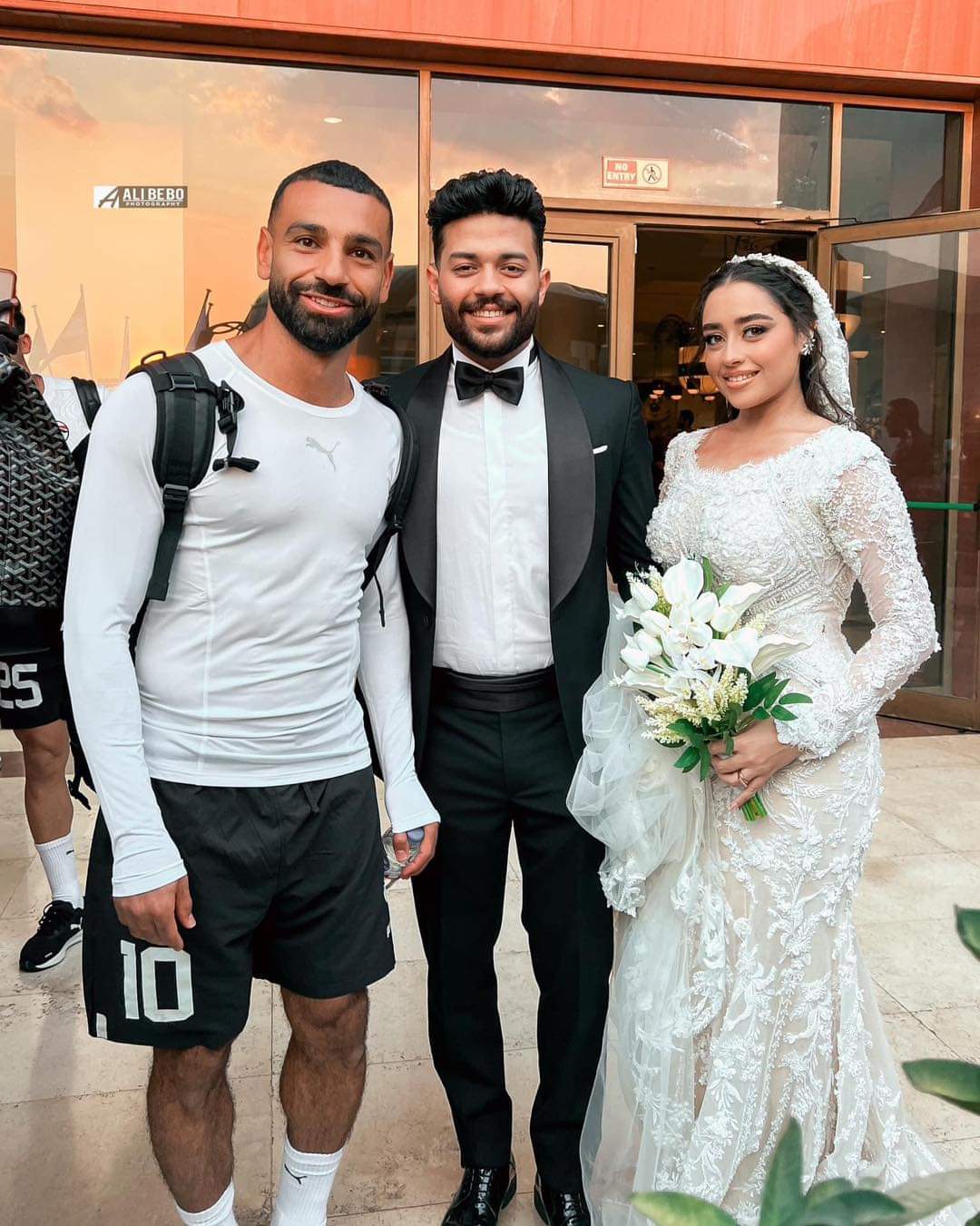 محمد صلاح في جلسة تصوير عروس