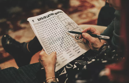الكلمات المتقاطعة الكلمات المتقاطعة