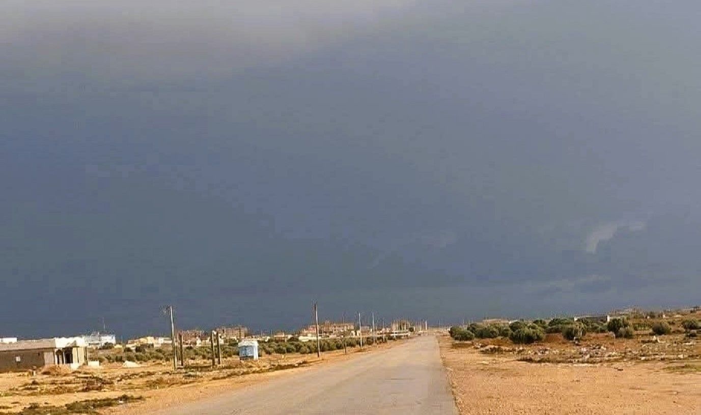 اجواء المطر والغيوم بصحراء مطروح