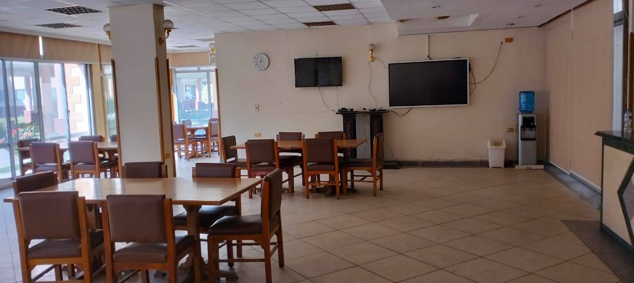 المطعم المركزي بمركز سقارة