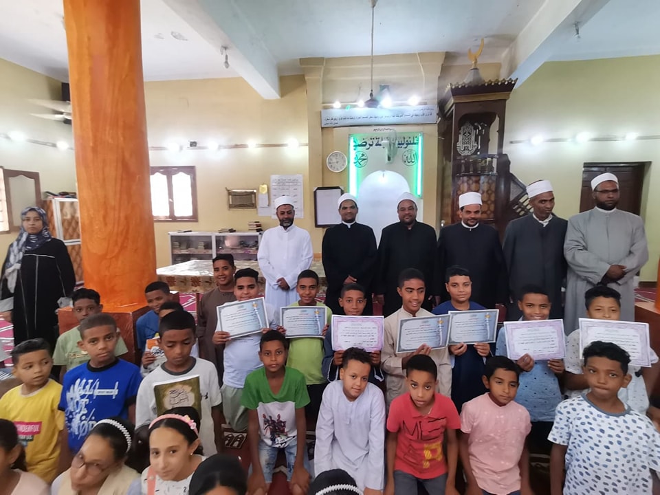 تكريمات حفظة كتاب الله فى قرى الطود