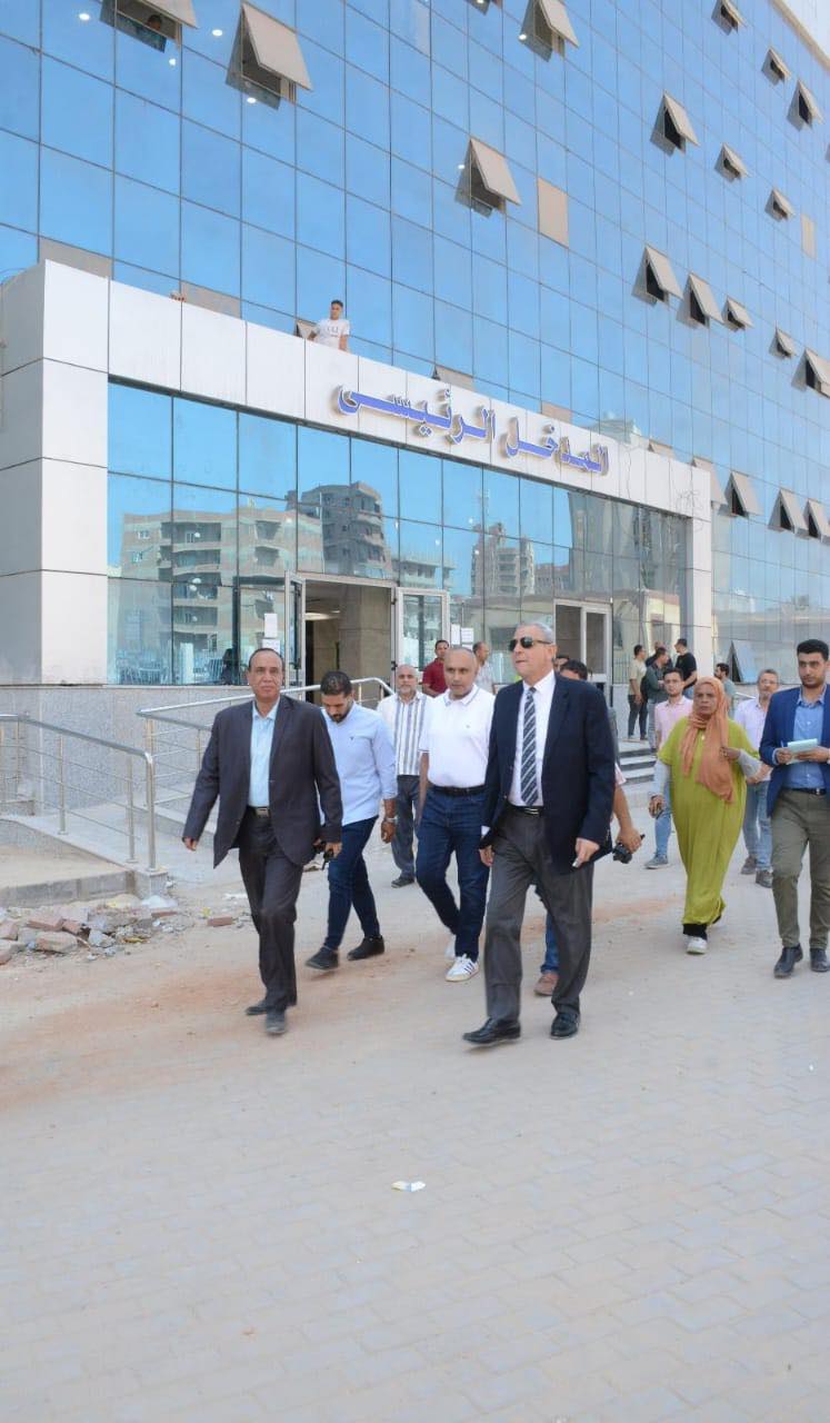 محافظ الغربية يتفقد أعمال إنشاء مستشفى طنطا العام