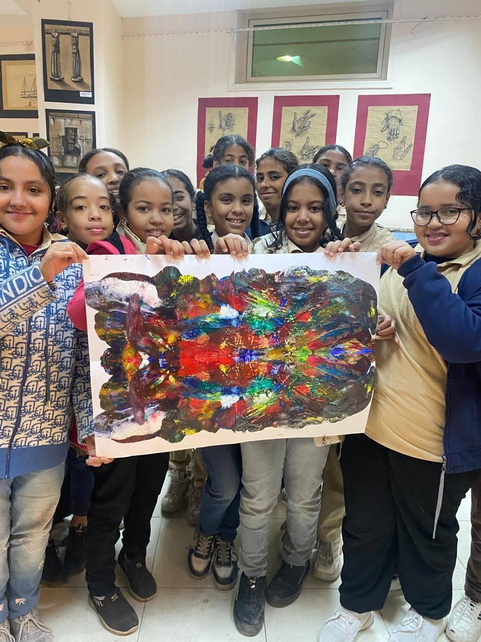 فرحة الأطفال خلال ورش فنون تشكيلية بقصور الثقافة فرحة الأطفال خلال ورش فنون تشكيلية بقصور الثقافة