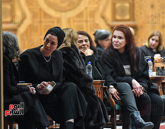 عزاء الإعلامية الكبيرة ليلى رستم (2)