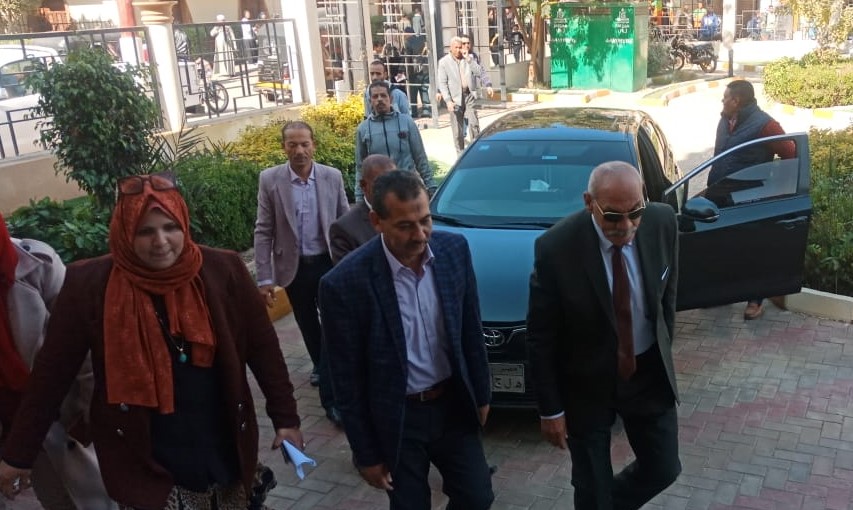 وصول السكرتير العام لمدينة طهطا وصول السكرتير العام لمدينة طهطا