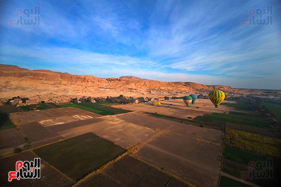 أرض-مطار-البالون-عقب-تحليق-الرحلات-فى-السماء