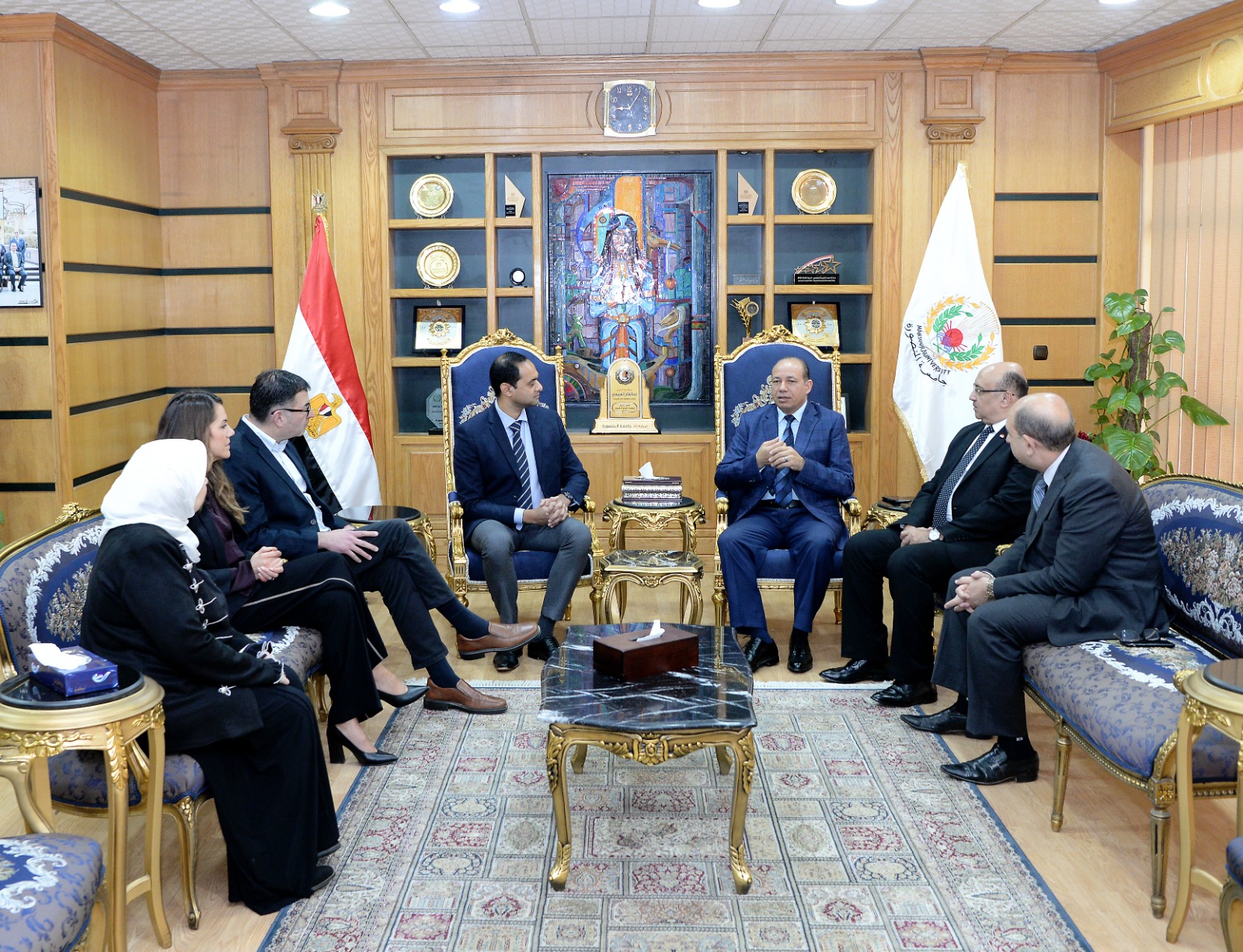 استقبال رئيس جامعة المنصورة لوفد مانشستر