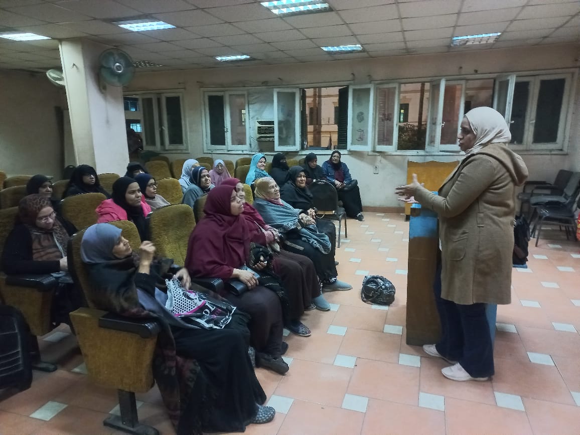 جانب من الأنشطة الثقافية بأسوان