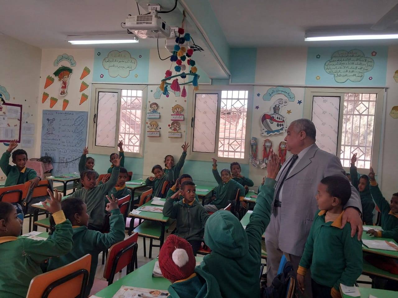 جولات بمدارس التعليم المجتمعي لمكافحة التسرب من التعليم