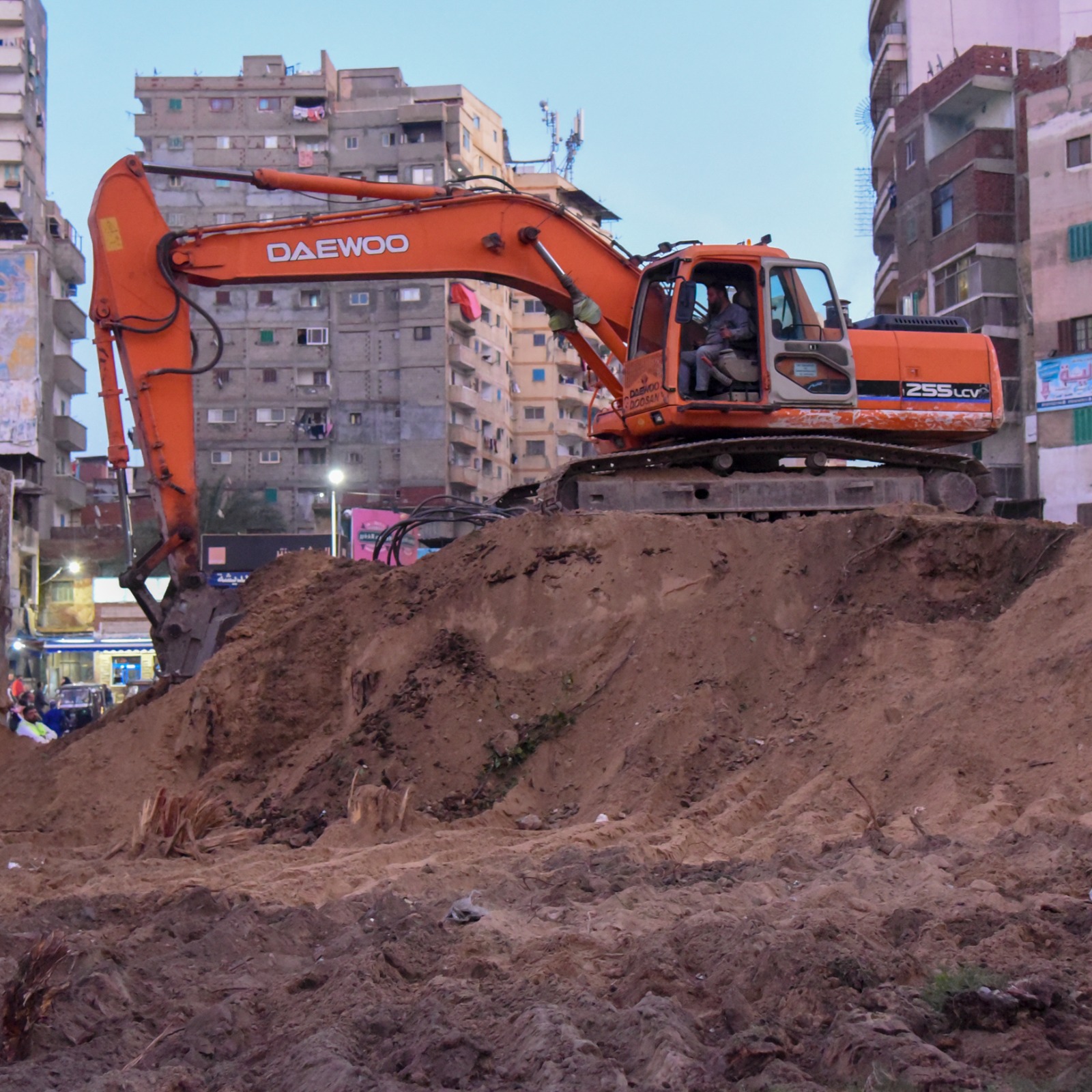 هدم الكوبرى