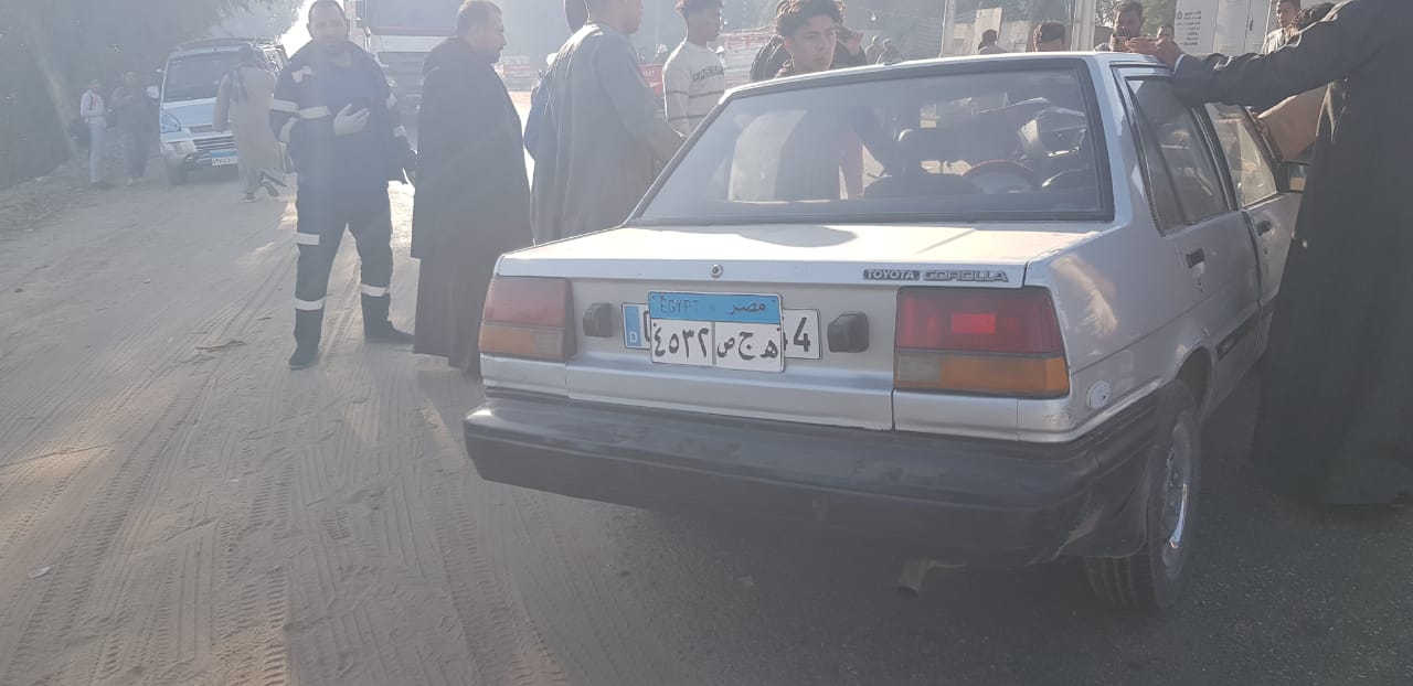 السيارة الملاكى بالحادث السيارة الملاكى بالحادث