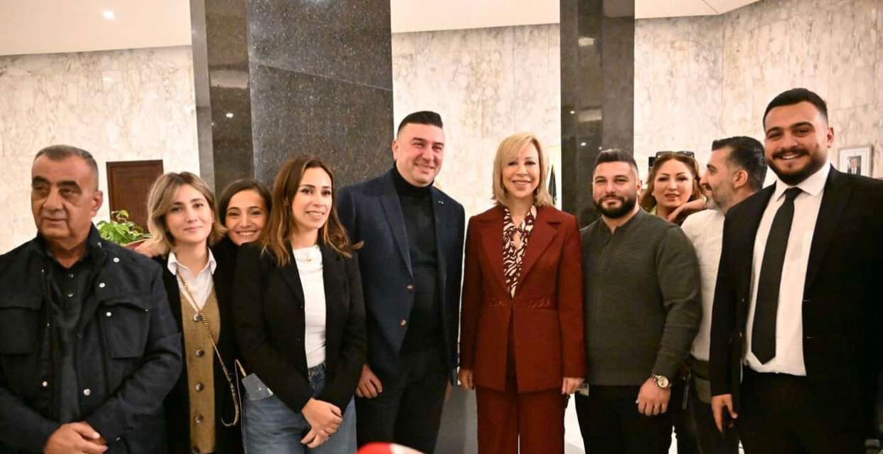 صورة مع الصحفيين والاعلاميين اللبنانيين