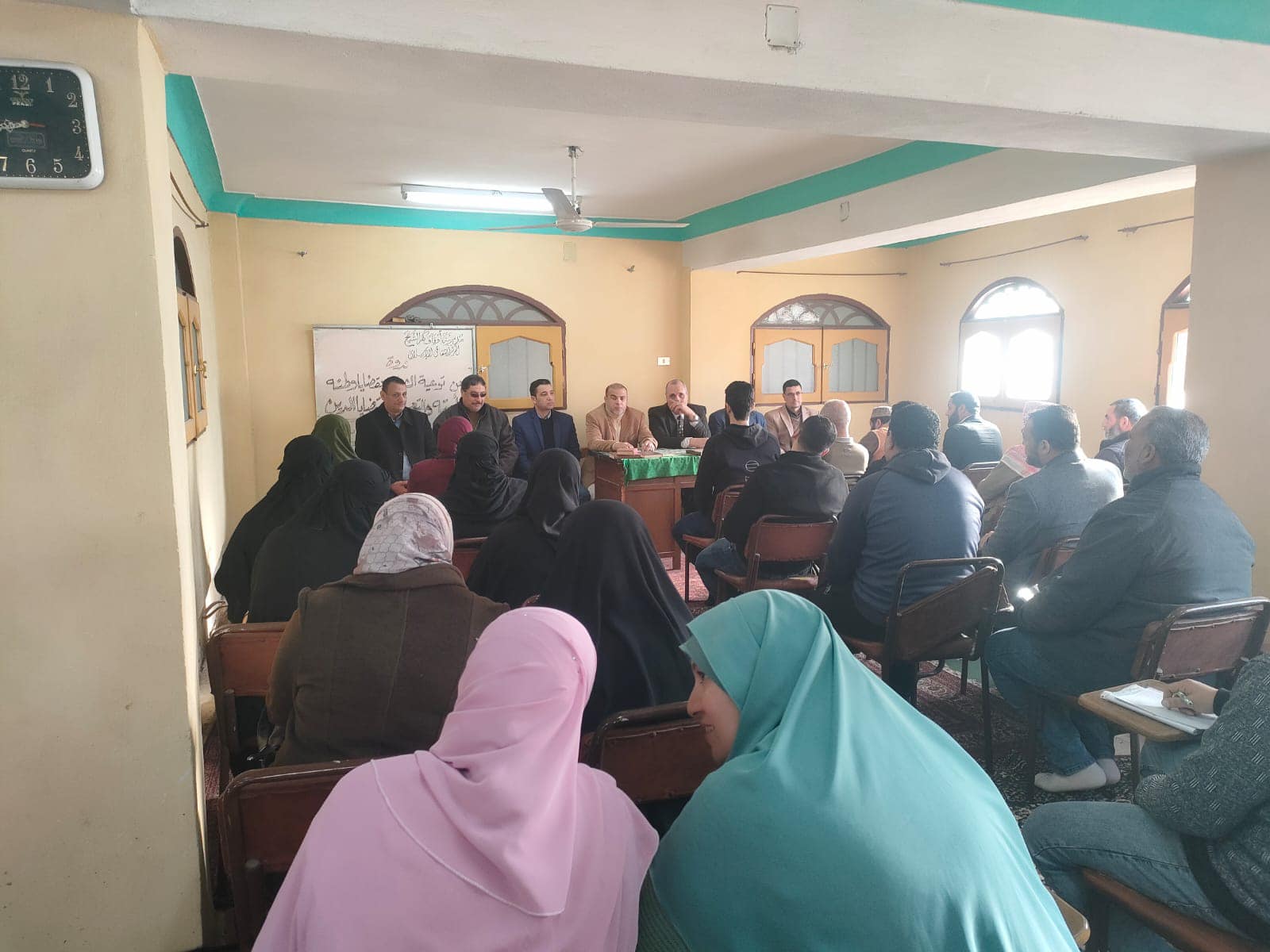 ندوة عن دور الشباب ندوة عن دور الشباب