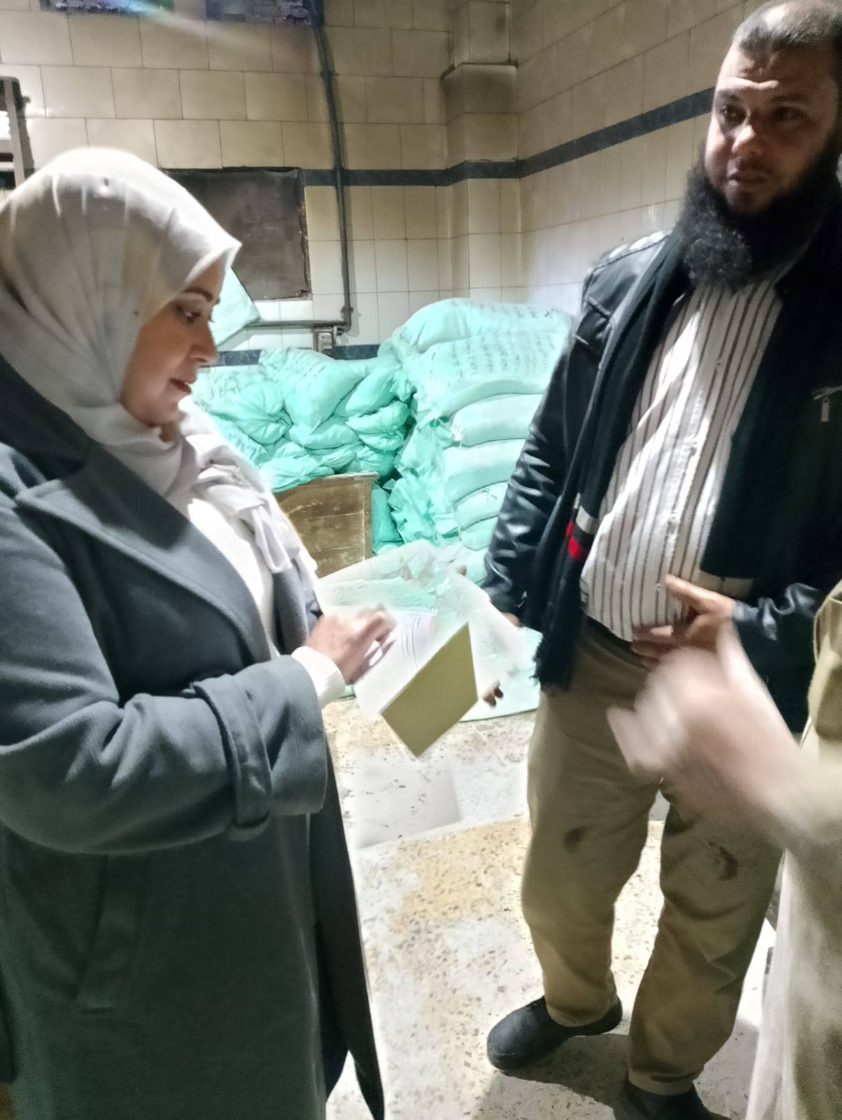 حملة تمونية على المخابز