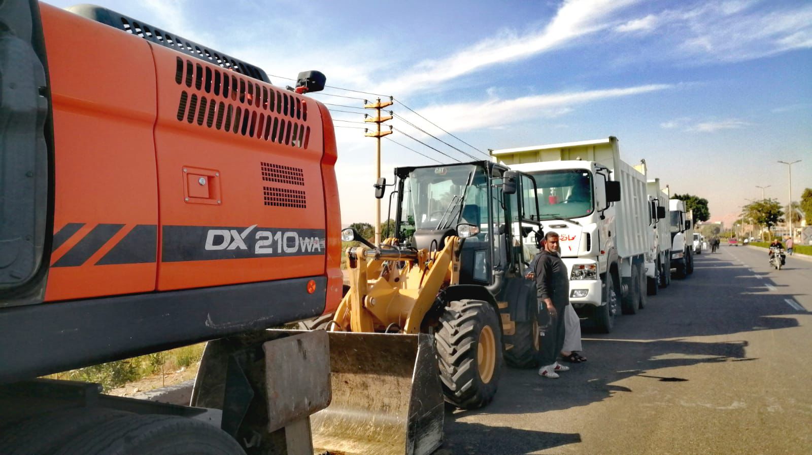 متابعة المشروع الإستراتيجي لإصطفاف المعدات لمواجهة الأزمات والطوارئ