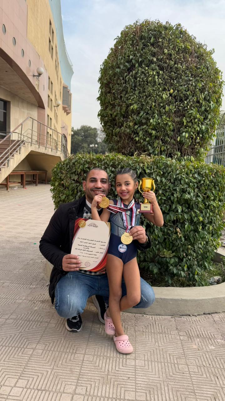 فيروز أحمد حسن  تحصل على المركز الاول فى بطولة الجمهورية للجمباز وتفوز الذهبية وكأس البطولة (8)