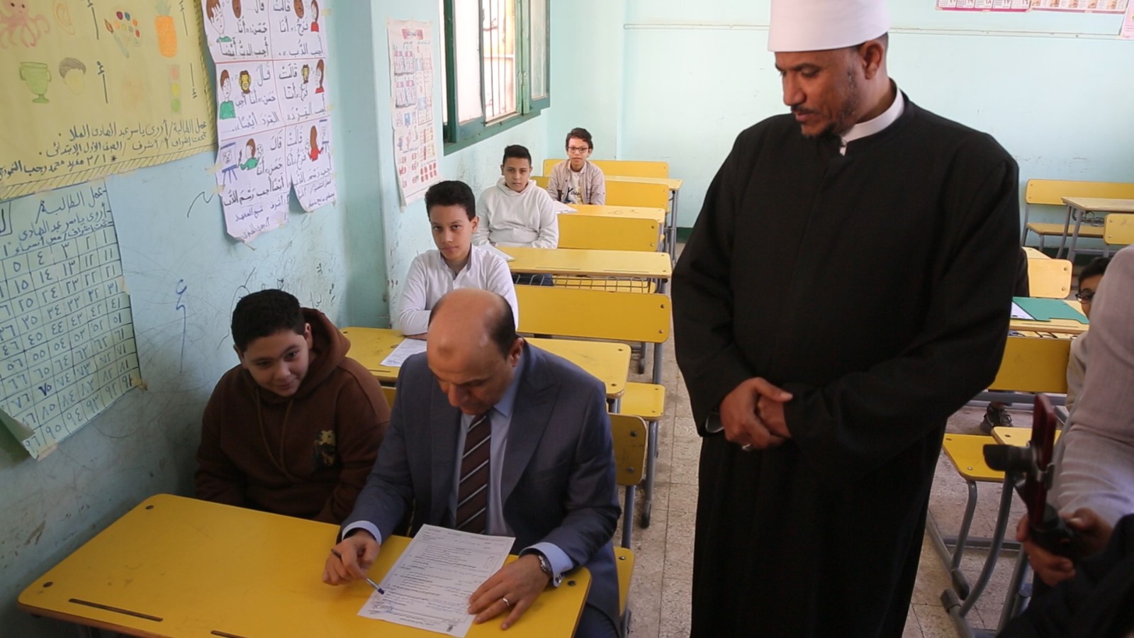 جانب من تفقد المحافظ للمعاهدة