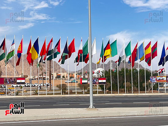 مضمار-سباقات-الهجن-من-الخارج