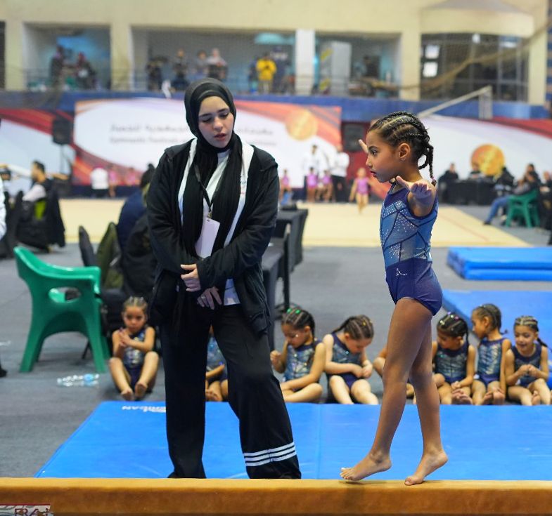 فيروز أحمد حسن  تحصل على المركز الاول فى بطولة الجمهورية للجمباز وتفوز الذهبية وكأس البطولة (2)