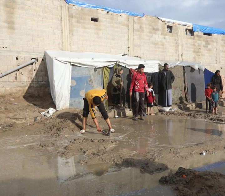 غرق مخيمات النازحين