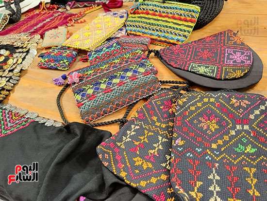 مشغولات-قماشية-(2)