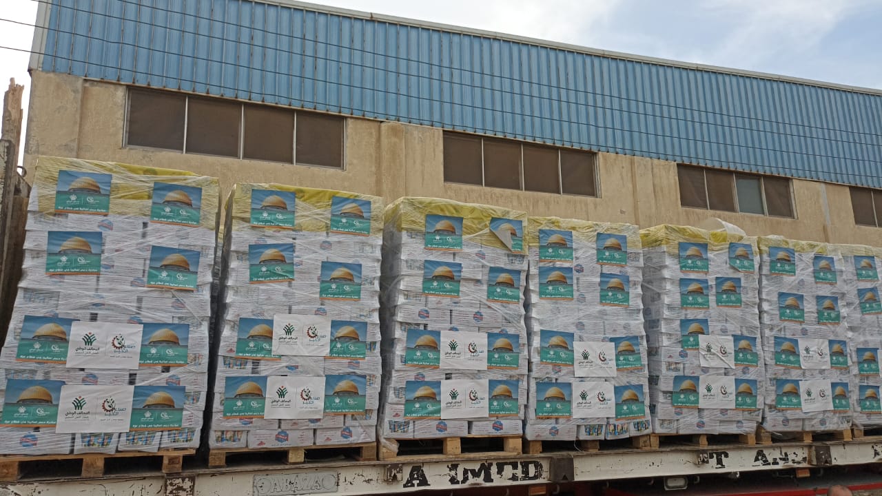 تجهيز قوافل دعم للاشقاء فى قطاع غزة