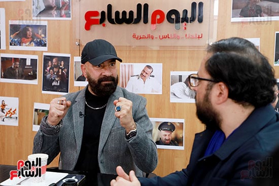 محمد سعد مع الزميل علي الكشوطي رئيس قسم الفن محمد سعد مع الزميل علي الكشوطي رئيس قسم الفن