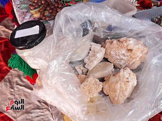 المعروضات-(2)