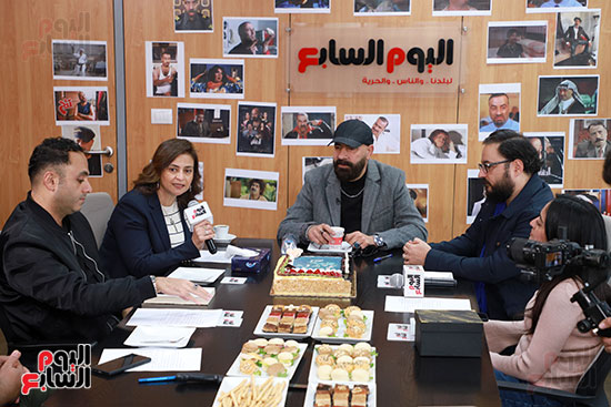 علا الشافعي تدير ندوة فيلم الدشاش علا الشافعي تدير ندوة فيلم الدشاش